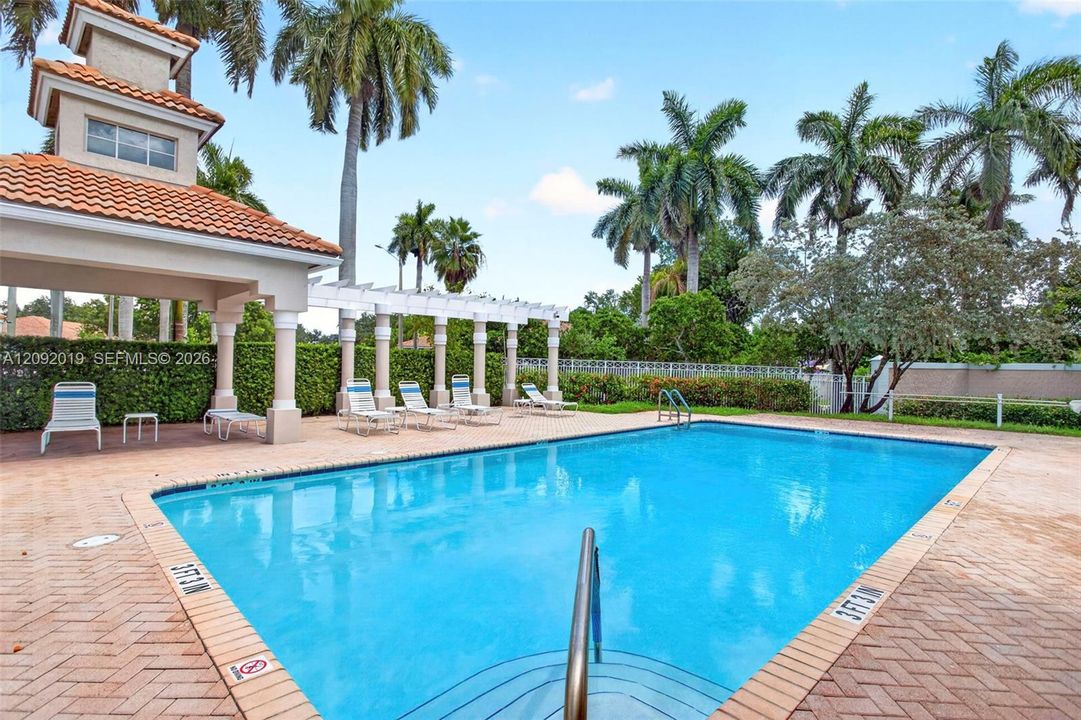 For Sale: $464,900 (3 beds, 2 baths, 1434 Square Feet)