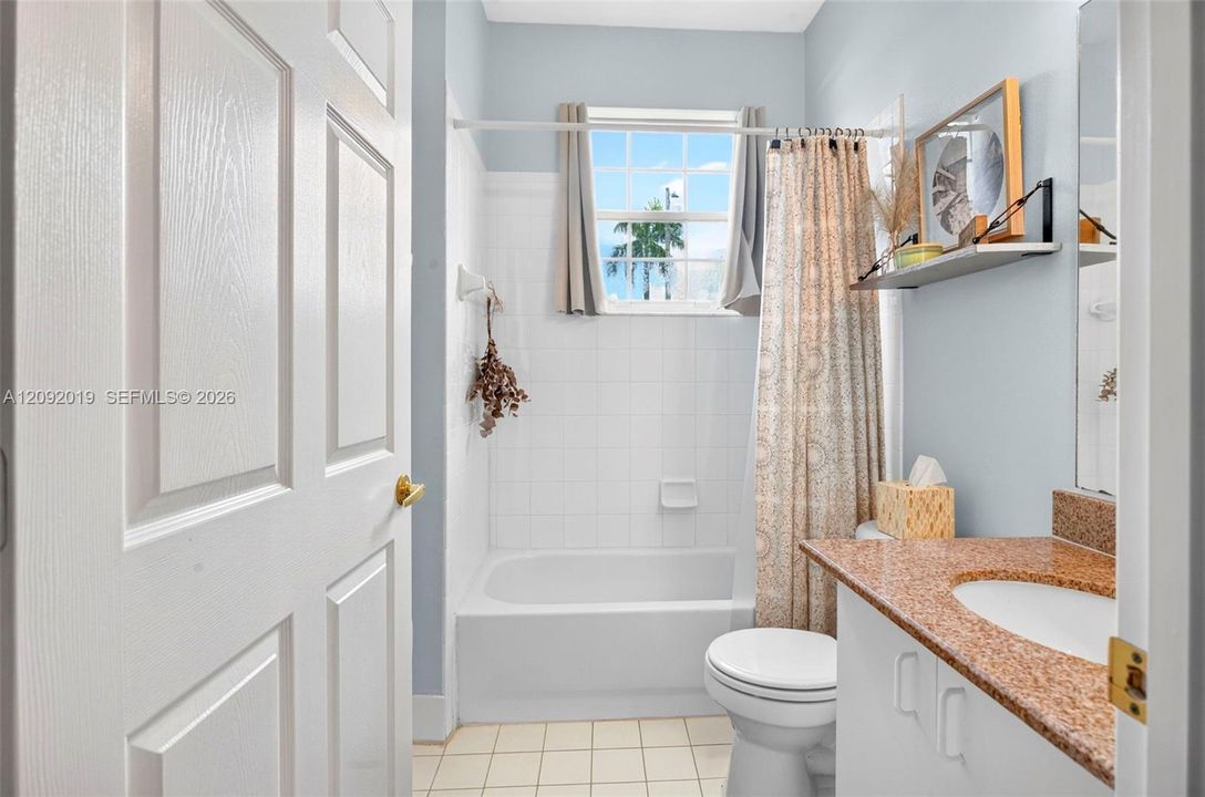 For Sale: $464,900 (3 beds, 2 baths, 1434 Square Feet)