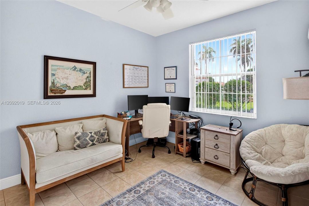 For Sale: $464,900 (3 beds, 2 baths, 1434 Square Feet)