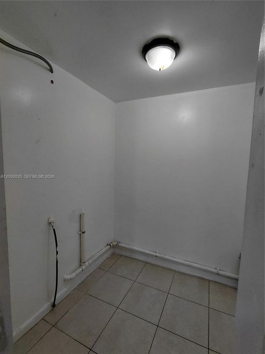 For Rent: $2,500 (3 beds, 2 baths, 1175 Square Feet)