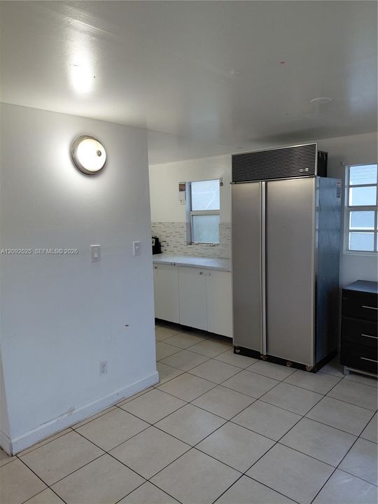 For Rent: $2,500 (3 beds, 2 baths, 1175 Square Feet)
