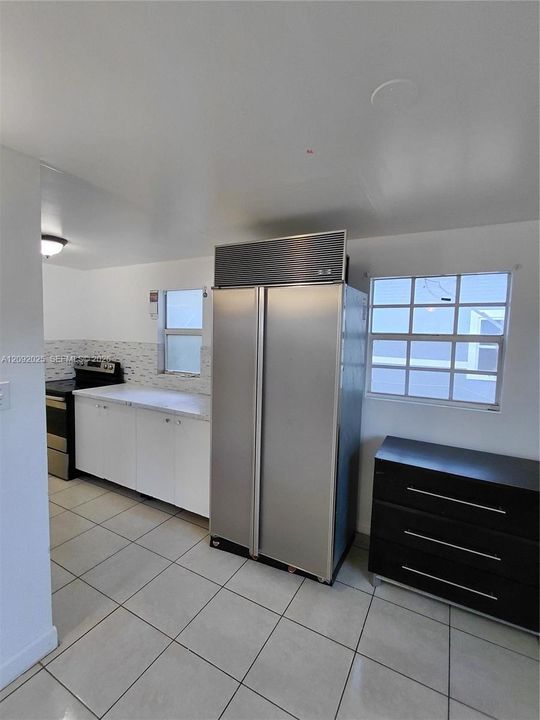 For Rent: $2,500 (3 beds, 2 baths, 1175 Square Feet)