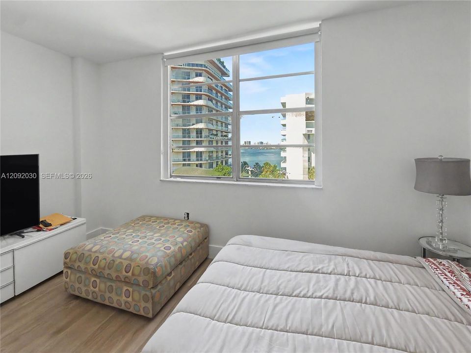 En Venta: $350,000 (1 camas, 1 baños, 980 Pies cuadrados)