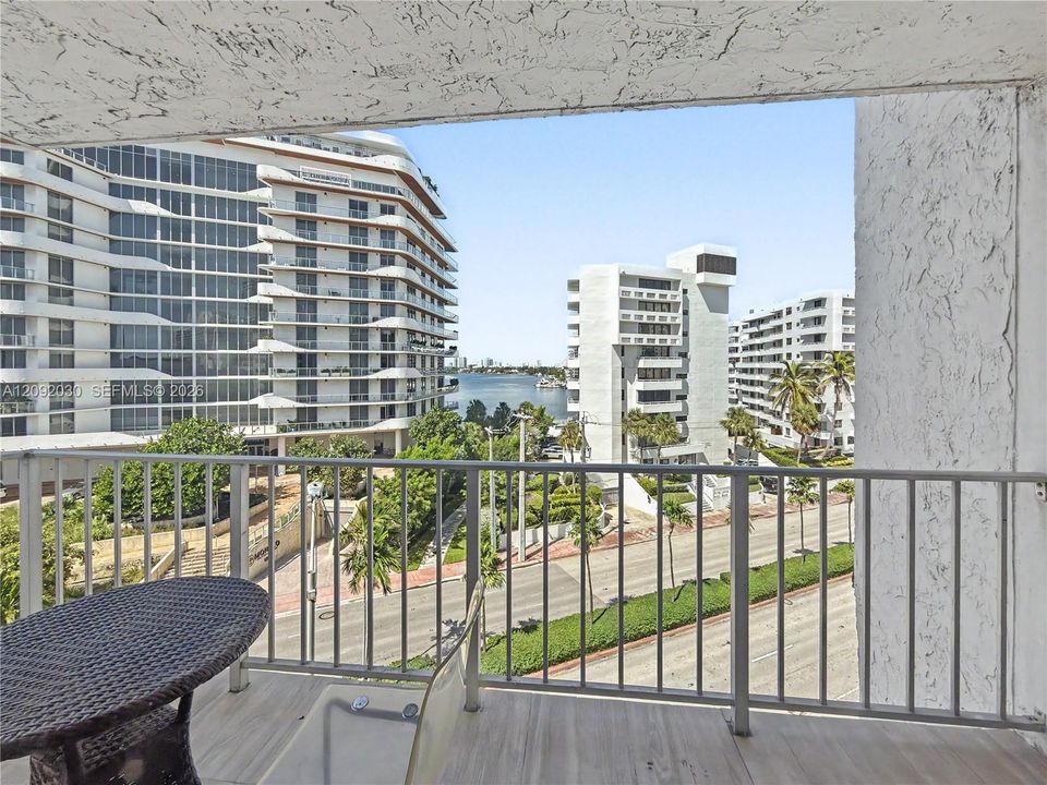 En Venta: $350,000 (1 camas, 1 baños, 980 Pies cuadrados)