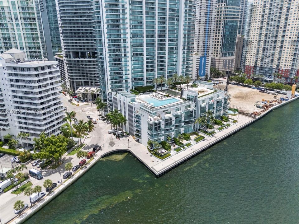 For Rent: $12,000 (2 beds, 2 baths, 1878 Square Feet)