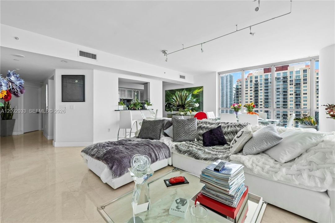 For Rent: $12,000 (2 beds, 2 baths, 1878 Square Feet)
