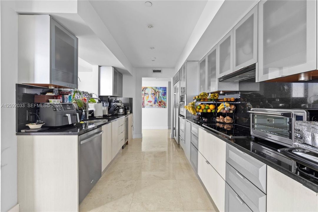 For Rent: $12,000 (2 beds, 2 baths, 1878 Square Feet)