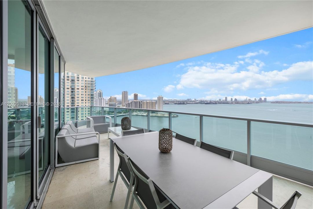 For Rent: $12,000 (2 beds, 2 baths, 1878 Square Feet)