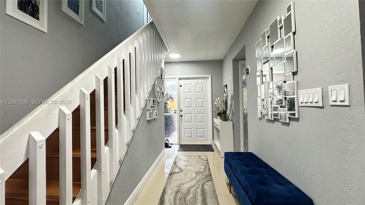 For Sale: $444,900 (3 beds, 3 baths, 1868 Square Feet)