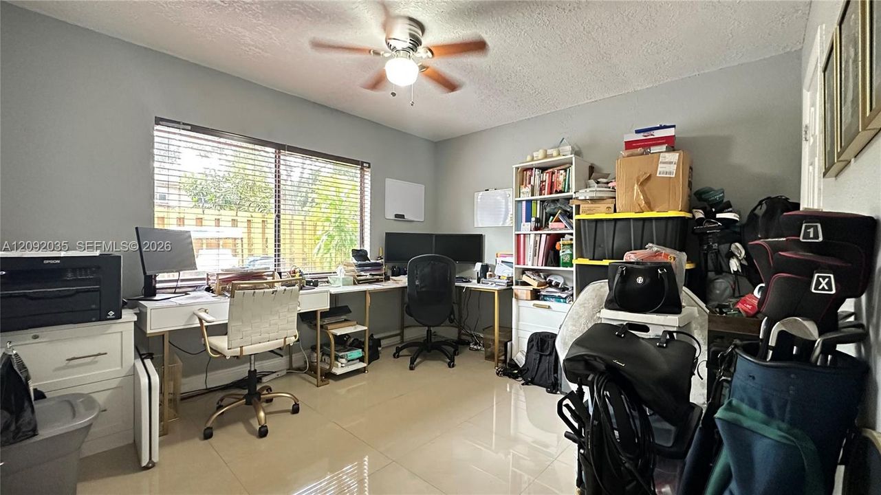 For Sale: $444,900 (3 beds, 3 baths, 1868 Square Feet)