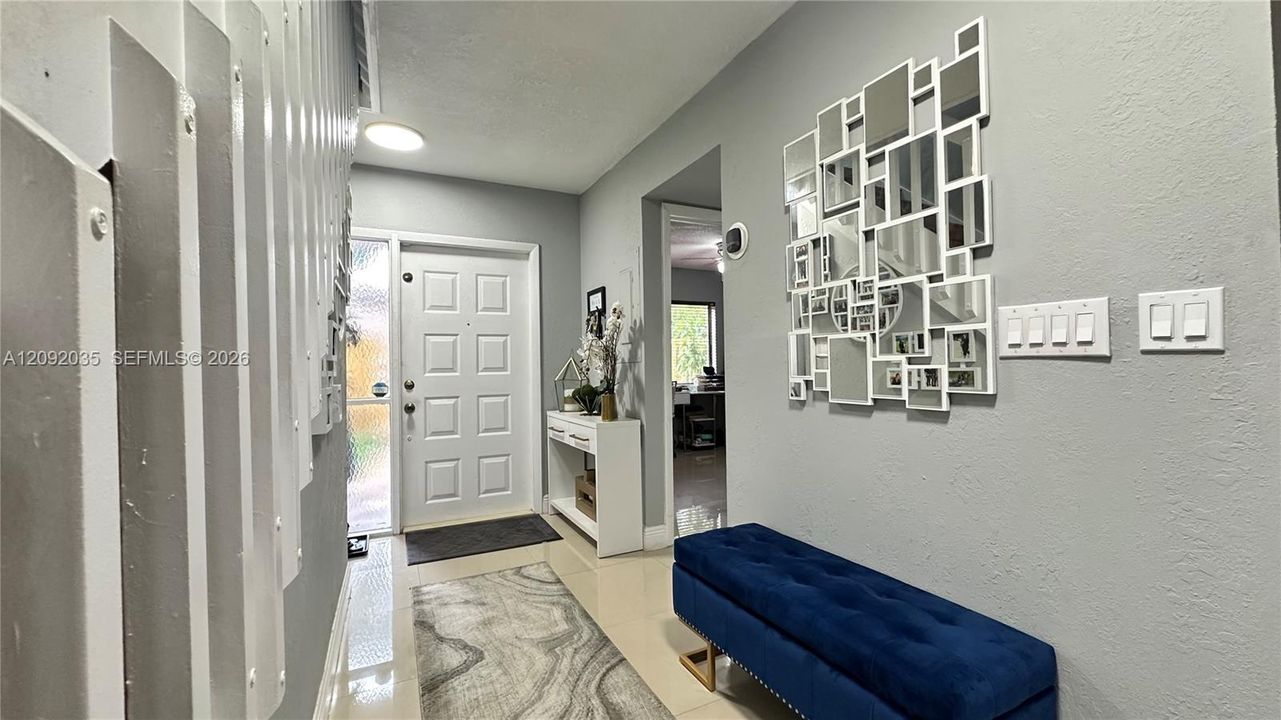 For Sale: $444,900 (3 beds, 3 baths, 1868 Square Feet)