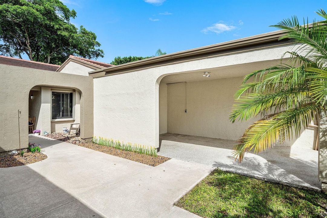 Carport