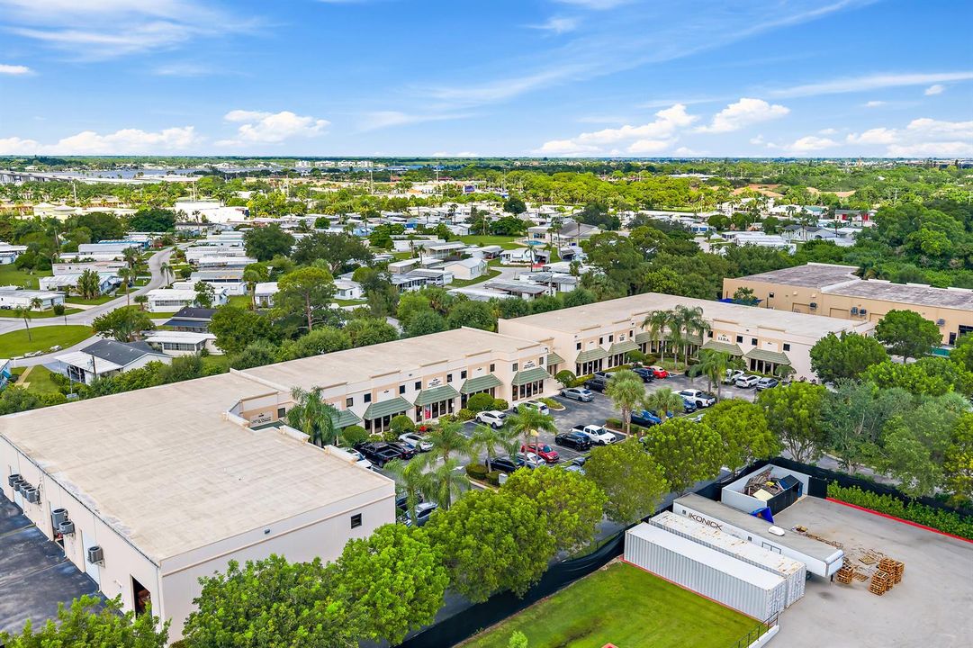011-2682SEWilloughbyBlvd-Stuart-FULL