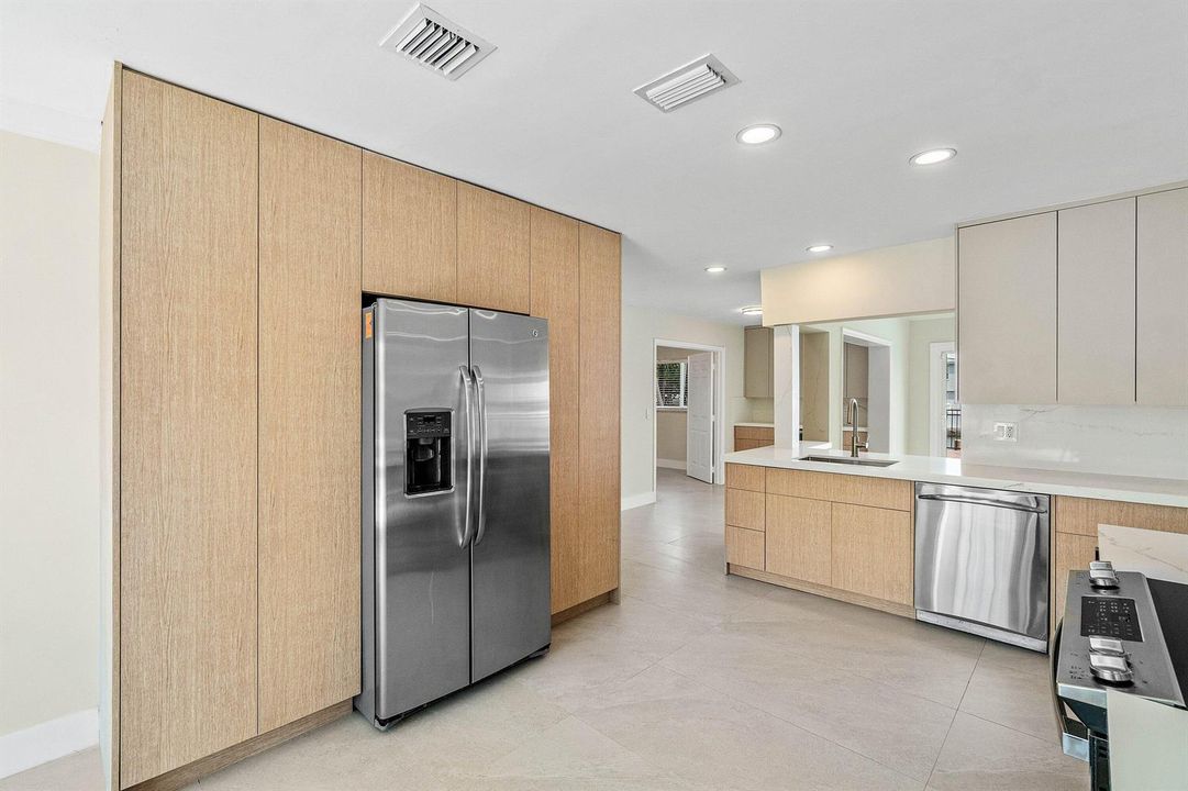 015-1525Southeast6thStreet-DeerfieldBeac