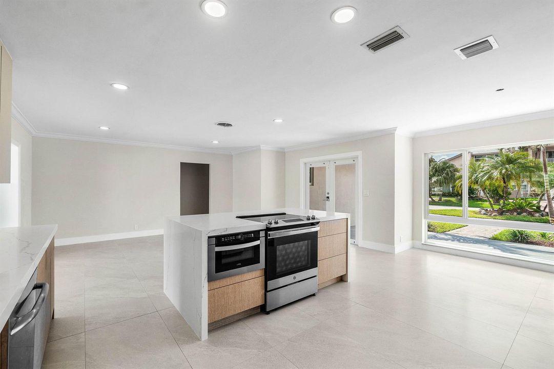 016-1525Southeast6thStreet-DeerfieldBeac