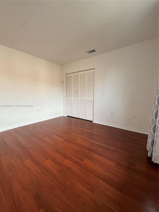 En Renta: $4,600 (4 camas, 2 baños, 2286 Pies cuadrados)