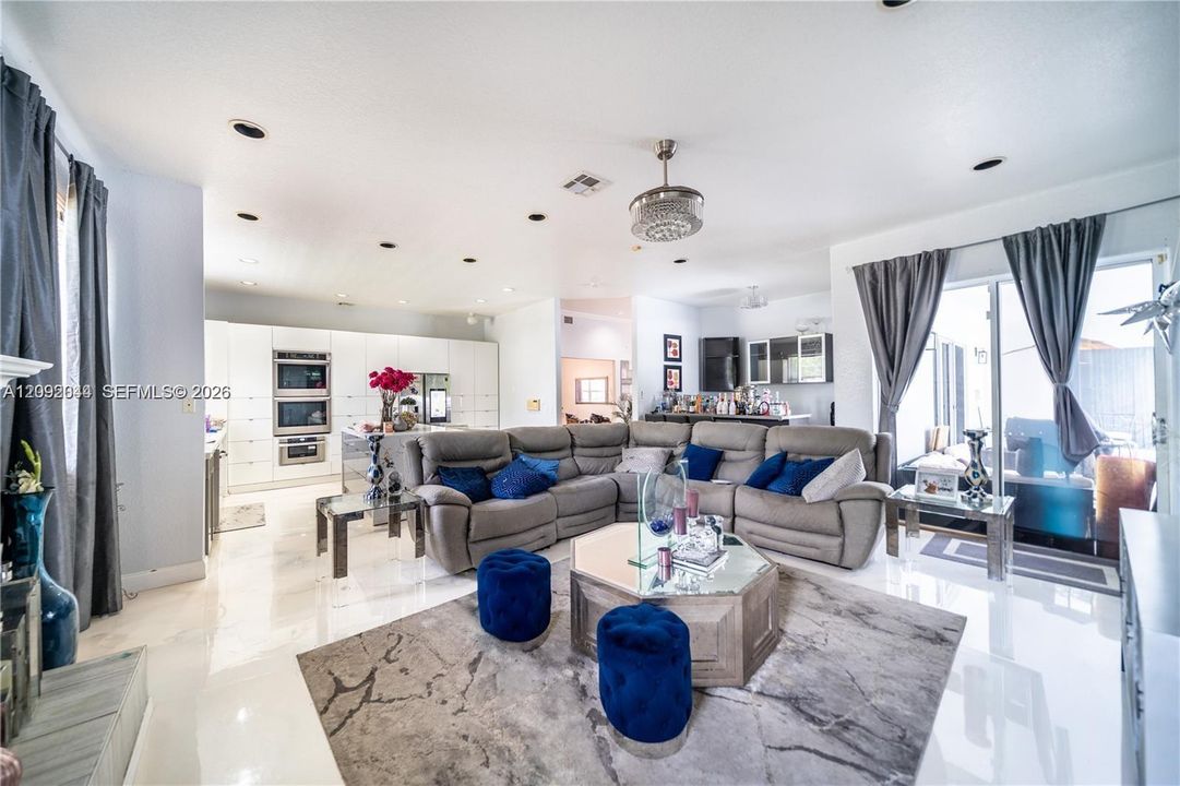 For Sale: $1,900,000 (5 beds, 4 baths, 3847 Square Feet)