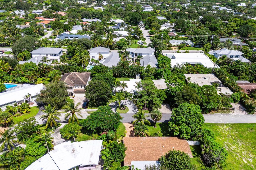 053-233LakeTerrace-DelrayBeach-FL-33444-
