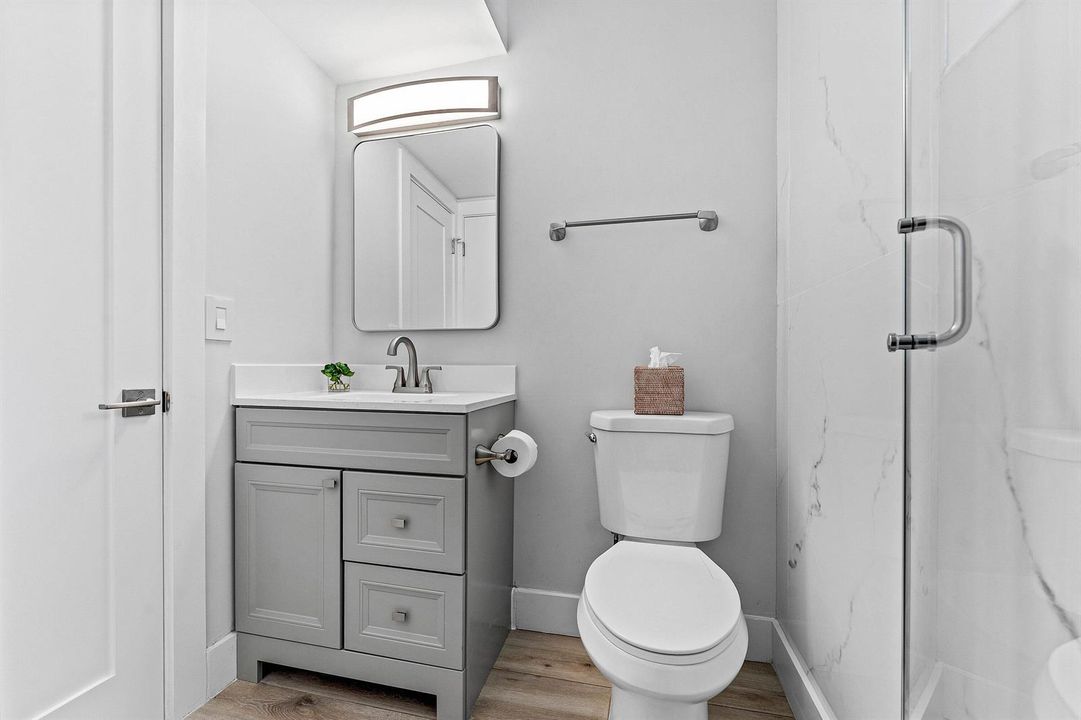 028-233LakeTerrace-DelrayBeach-FL-33444-