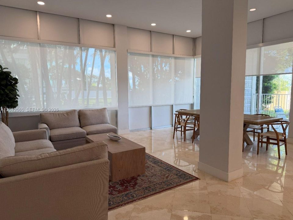 En Renta: $2,450 (1 camas, 1 baños, 790 Pies cuadrados)