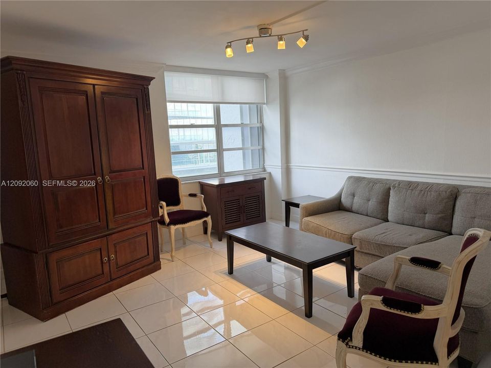 En Renta: $2,450 (1 camas, 1 baños, 790 Pies cuadrados)