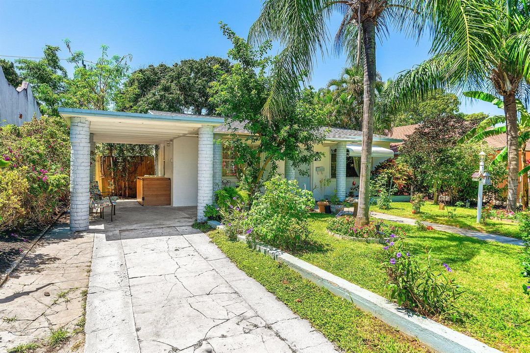 002-418KernStreet-WestPalmBeach-FL-33405