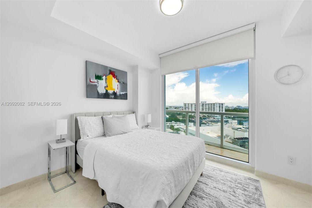 For Rent: $10,000 (3 beds, 3 baths, 1525 Square Feet)