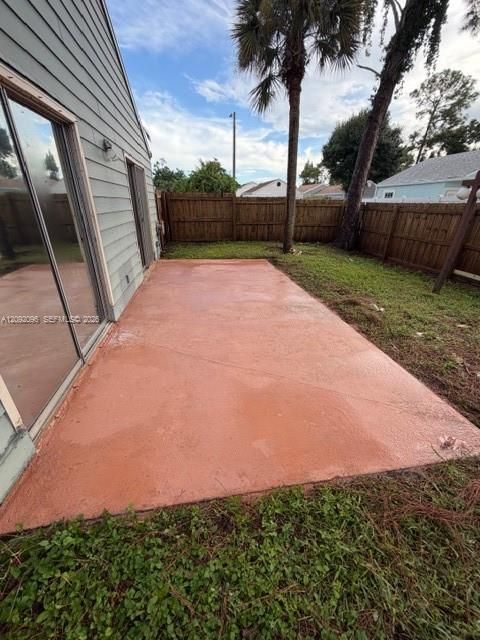 En Venta: $398,000 (3 camas, 2 baños, 1253 Pies cuadrados)