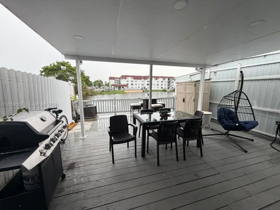 En Venta: $479,900 (2 camas, 1 baños, 1292 Pies cuadrados)