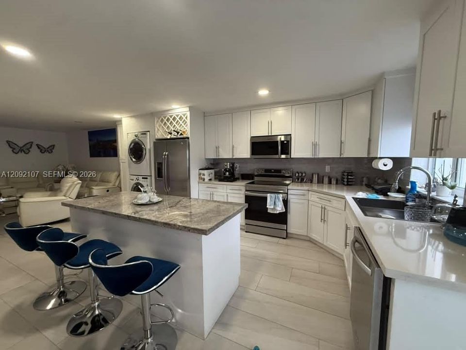 En Venta: $479,900 (2 camas, 1 baños, 1292 Pies cuadrados)