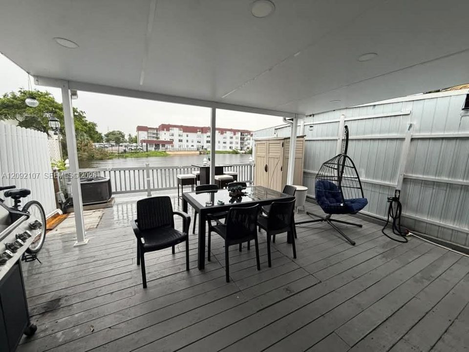 En Venta: $479,900 (2 camas, 1 baños, 1292 Pies cuadrados)
