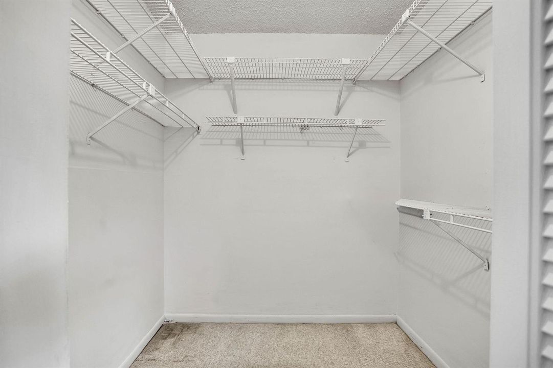 MAIN BEDROOM CLOSET