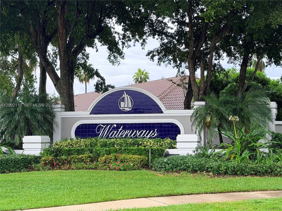 For Rent: $2,100 (2 beds, 2 baths, 1286 Square Feet)