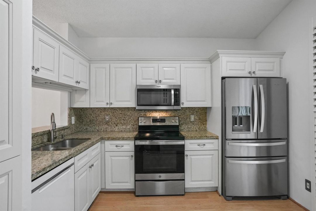 Kitchen 5