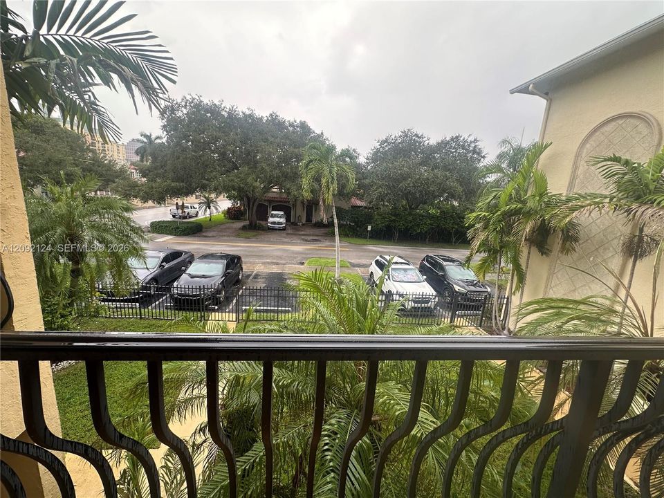 For Rent: $1,750 (1 beds, 1 baths, 505 Square Feet)