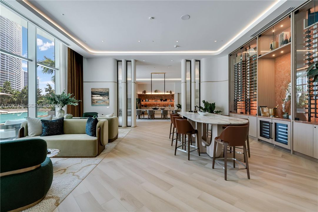 В аренду: $3,600 (1 спален, 1 ванн, 0 Квадратных фут)