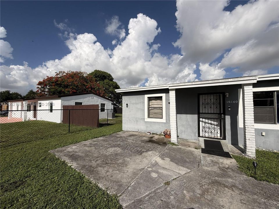 En Venta: $324,659 (4 camas, 2 baños, 1200 Pies cuadrados)