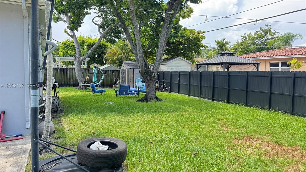 En Venta: $419,677 (3 camas, 2 baños, 1722 Pies cuadrados)