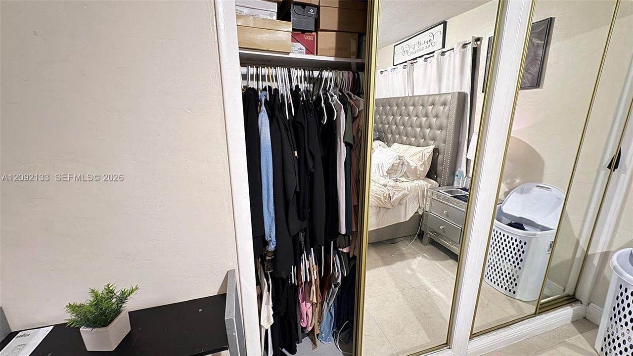 En Venta: $419,677 (3 camas, 2 baños, 1722 Pies cuadrados)