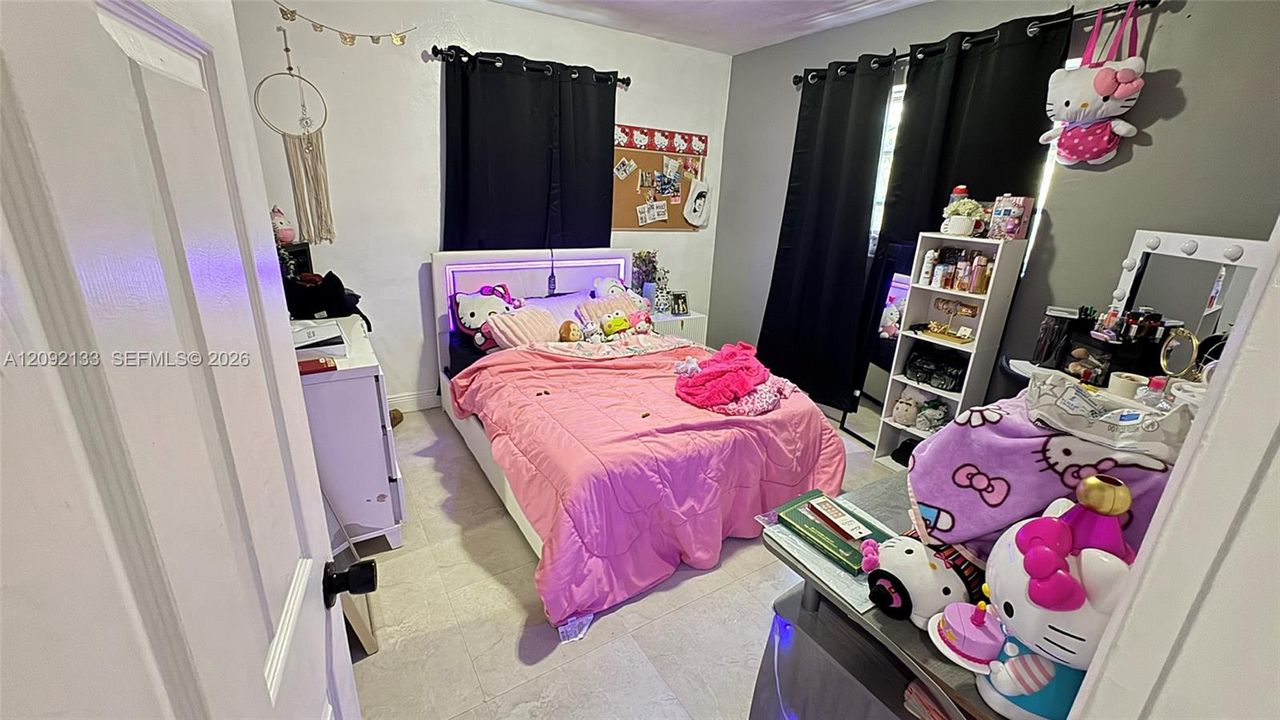 En Venta: $419,677 (3 camas, 2 baños, 1722 Pies cuadrados)