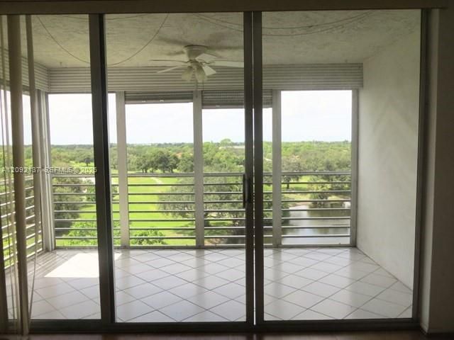 En Venta: $174,900 (2 camas, 2 baños, 1216 Pies cuadrados)