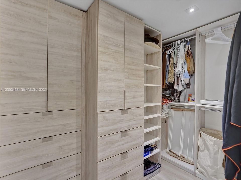 На продажу: $940,000 (3 спален, 3 ванн, 1557 Квадратных фут)