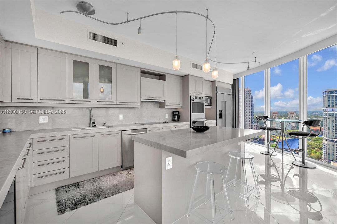 В аренду: $12,500 (3 спален, 3 ванн, 2726 Квадратных фут)