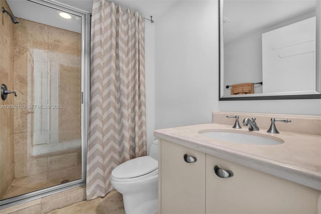 В аренду: $12,500 (3 спален, 3 ванн, 2726 Квадратных фут)