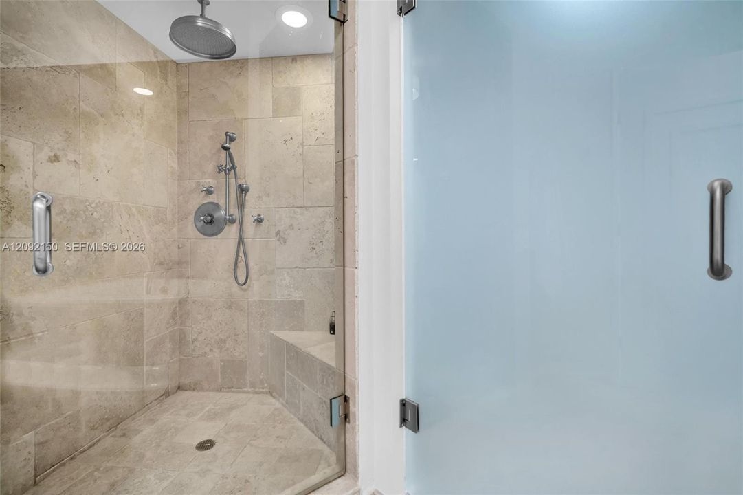 В аренду: $12,500 (3 спален, 3 ванн, 2726 Квадратных фут)