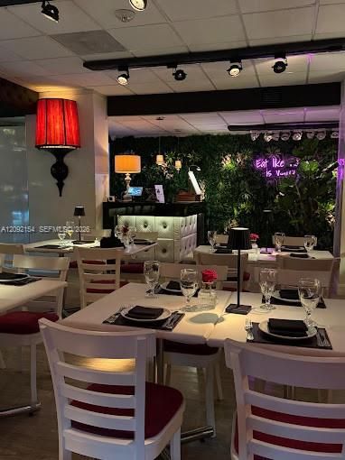 En Renta: $5,475 (2 camas, 2 baños, 1048 Pies cuadrados)