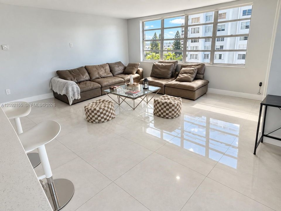 For Rent: $3,300 (2 beds, 2 baths, 1232 Square Feet)