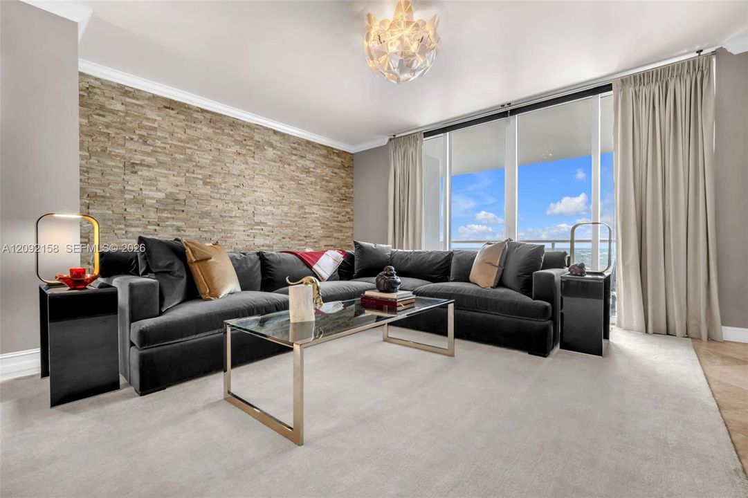 For Sale: $1,795,000 (2 beds, 2 baths, 2141 Square Feet)