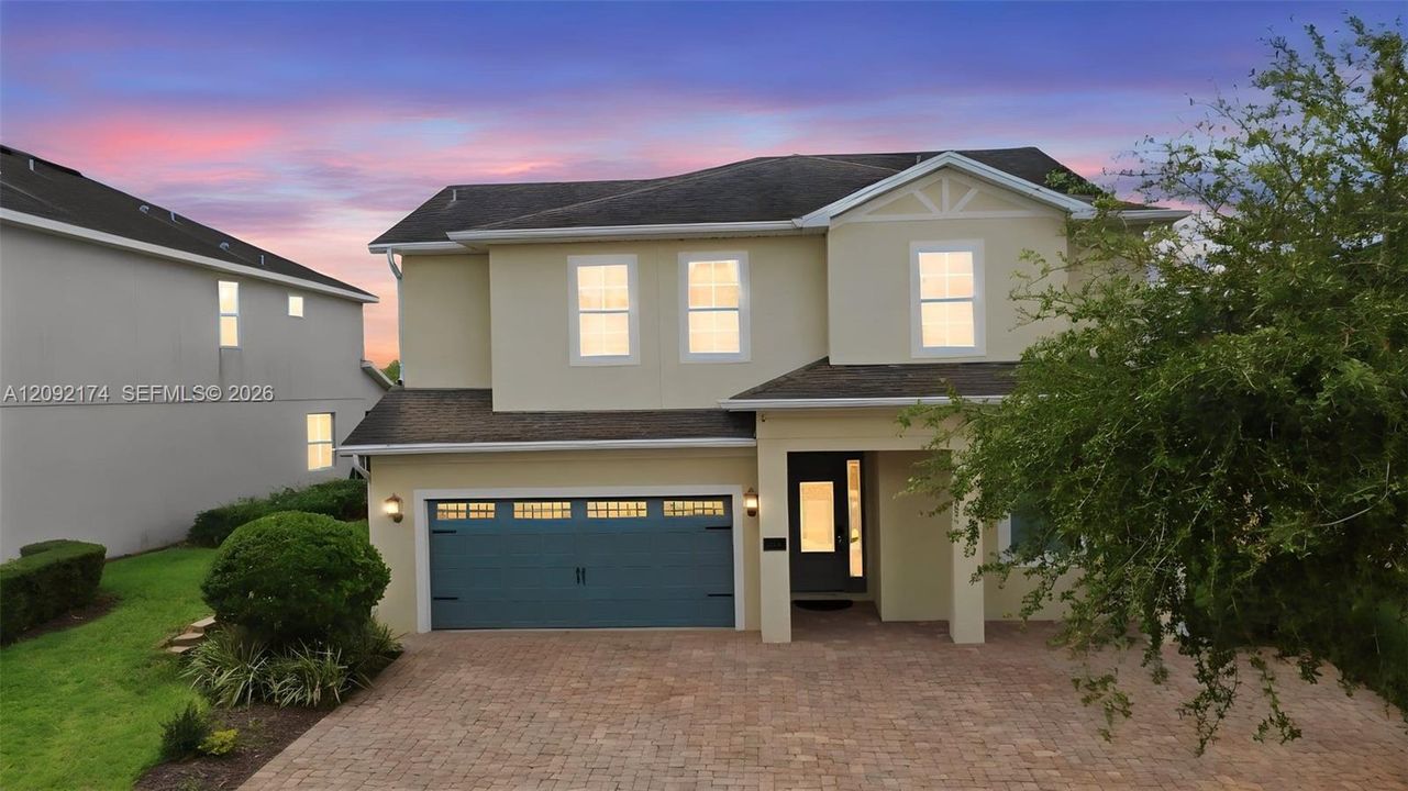 En Venta: $818,000 (8 camas, 8 baños, 4057 Pies cuadrados)