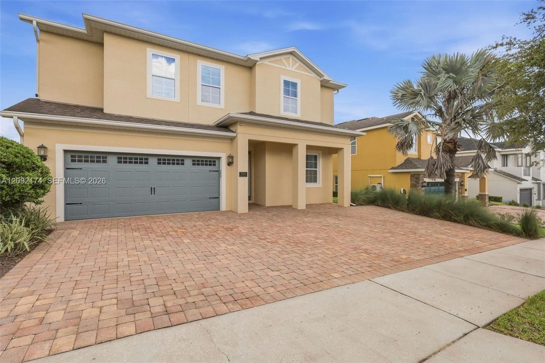 En Venta: $818,000 (8 camas, 8 baños, 4057 Pies cuadrados)